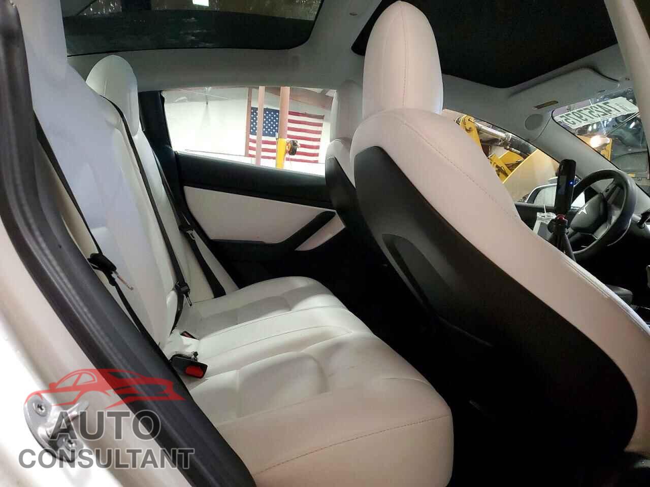 TESLA MODEL 3 2020 - 5YJ3E1EBXLF607088