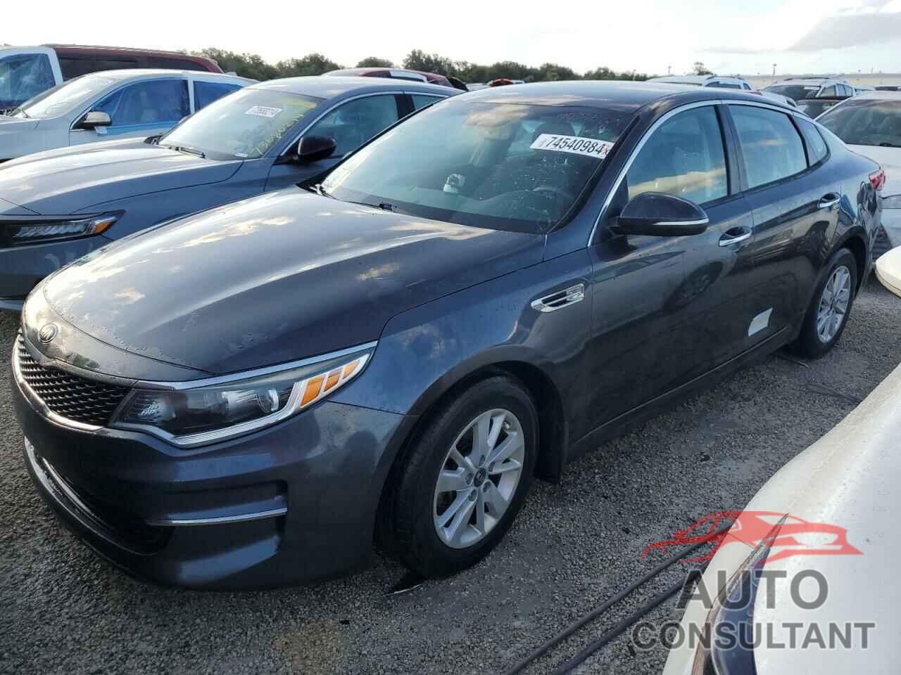 KIA OPTIMA 2017 - 5XXGT4L39HG169995