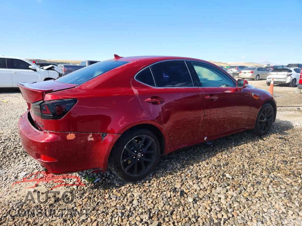LEXUS IS 2012 - JTHCF5C21C5056203
