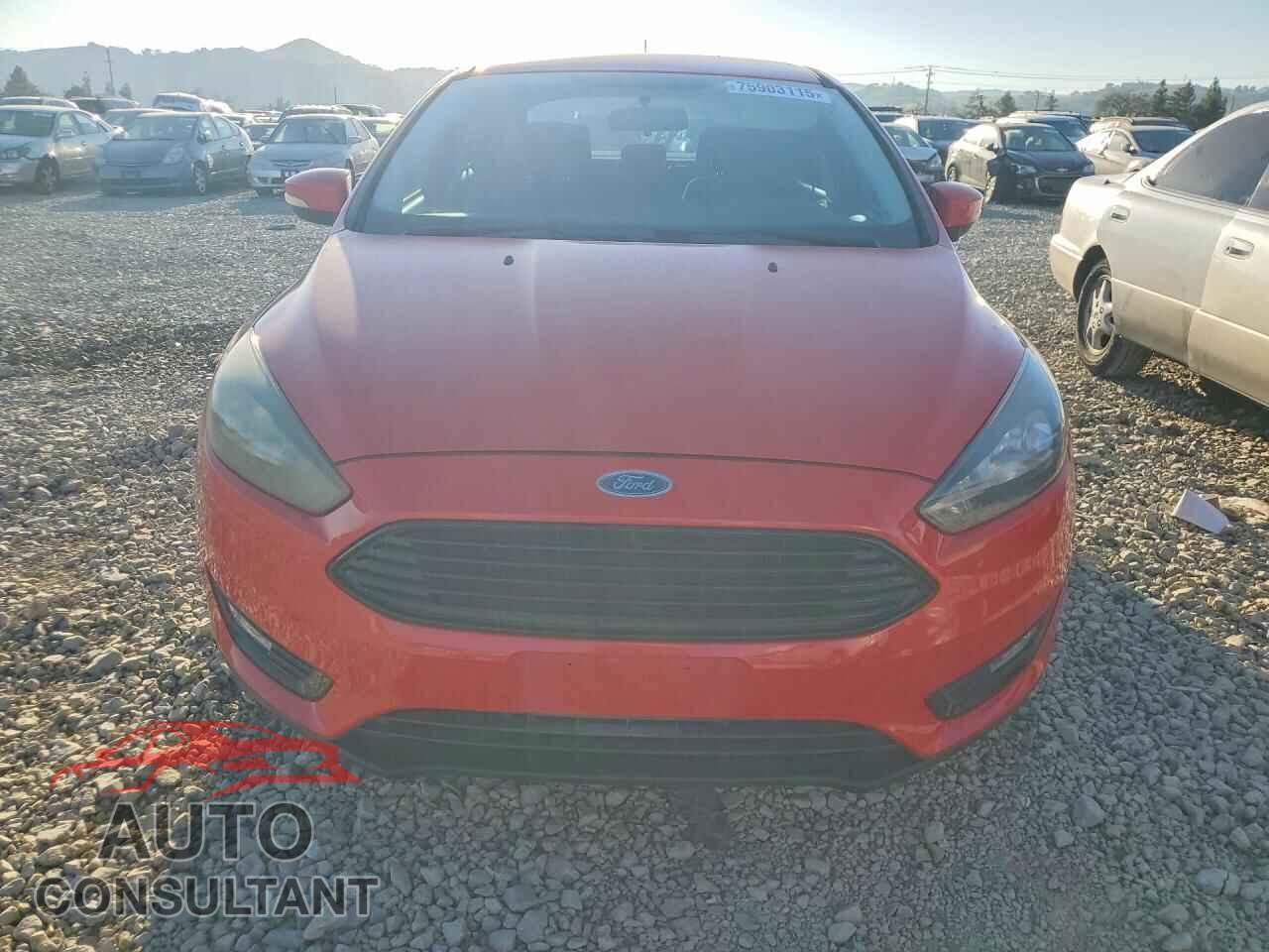 FORD FOCUS 2017 - 1FADP3FE3HL277792