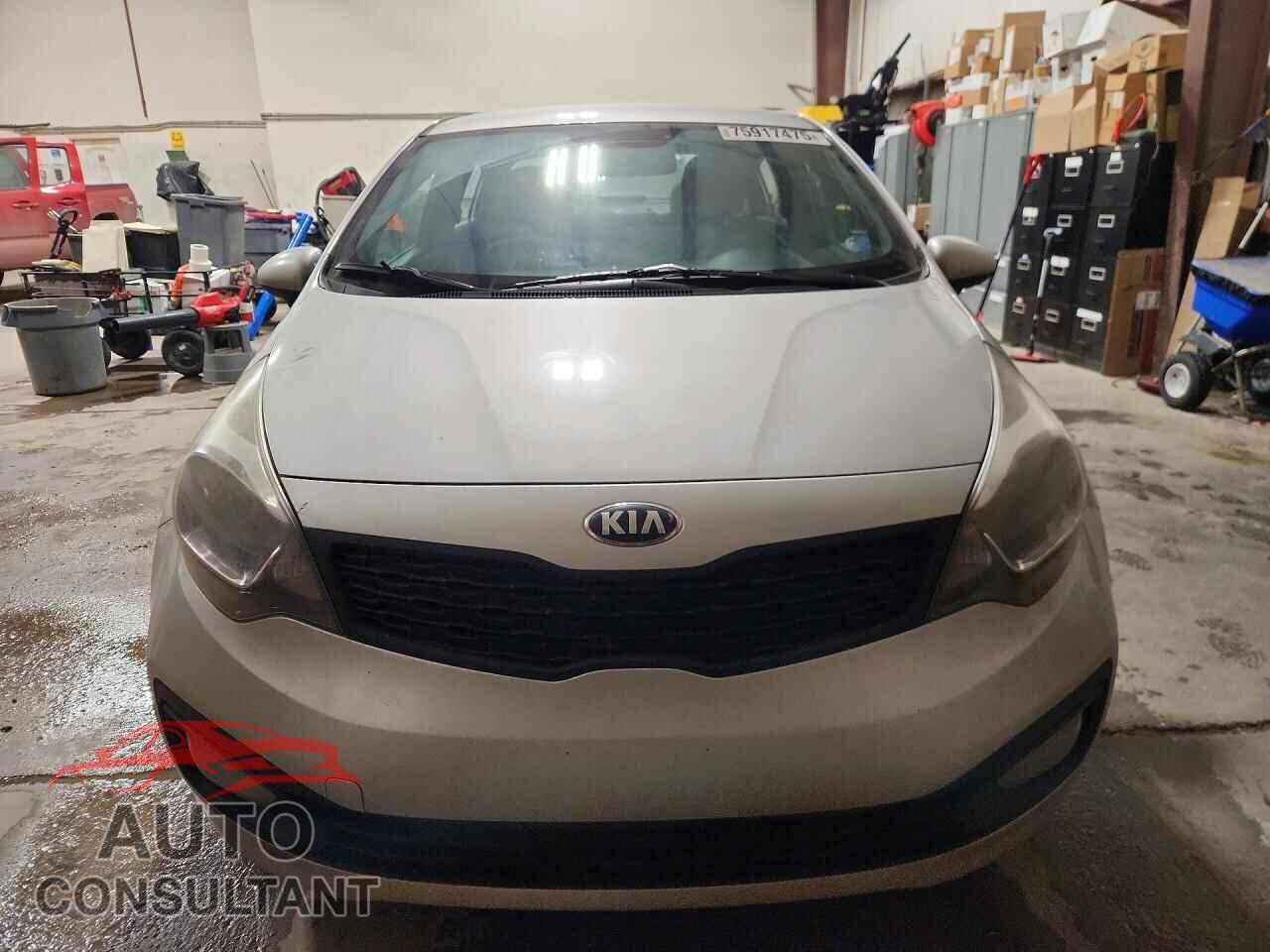 KIA RIO 2013 - KNADM4A39D6159850