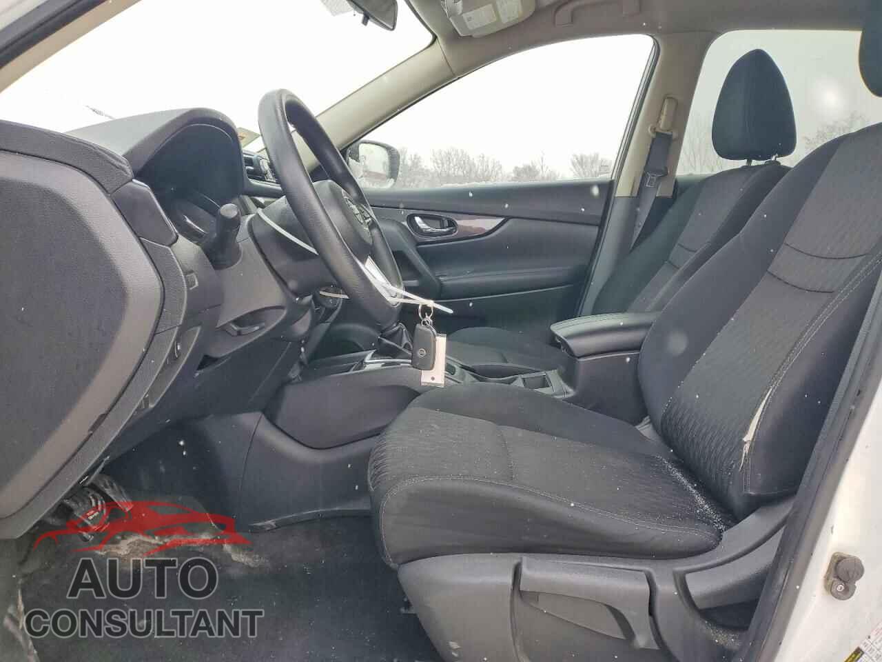 NISSAN ROGUE 2018 - KNMAT2MT8JP603119