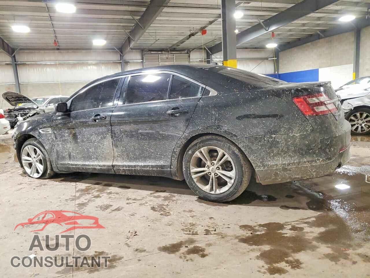 FORD TAURUS 2015 - 1FAHP2E83FG142860