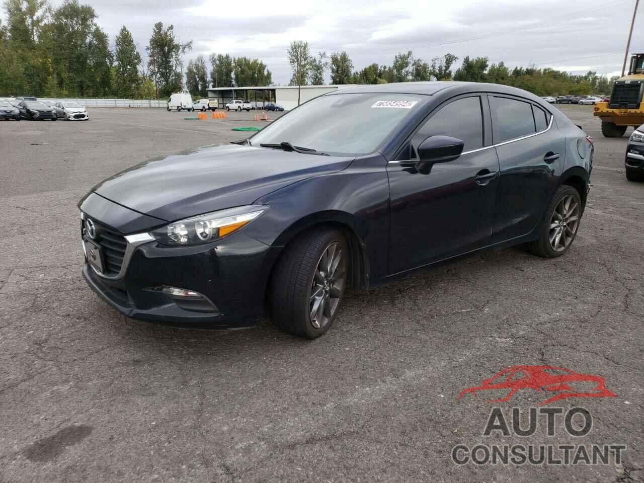 MAZDA 3 2018 - 3MZBN1V36JM191387