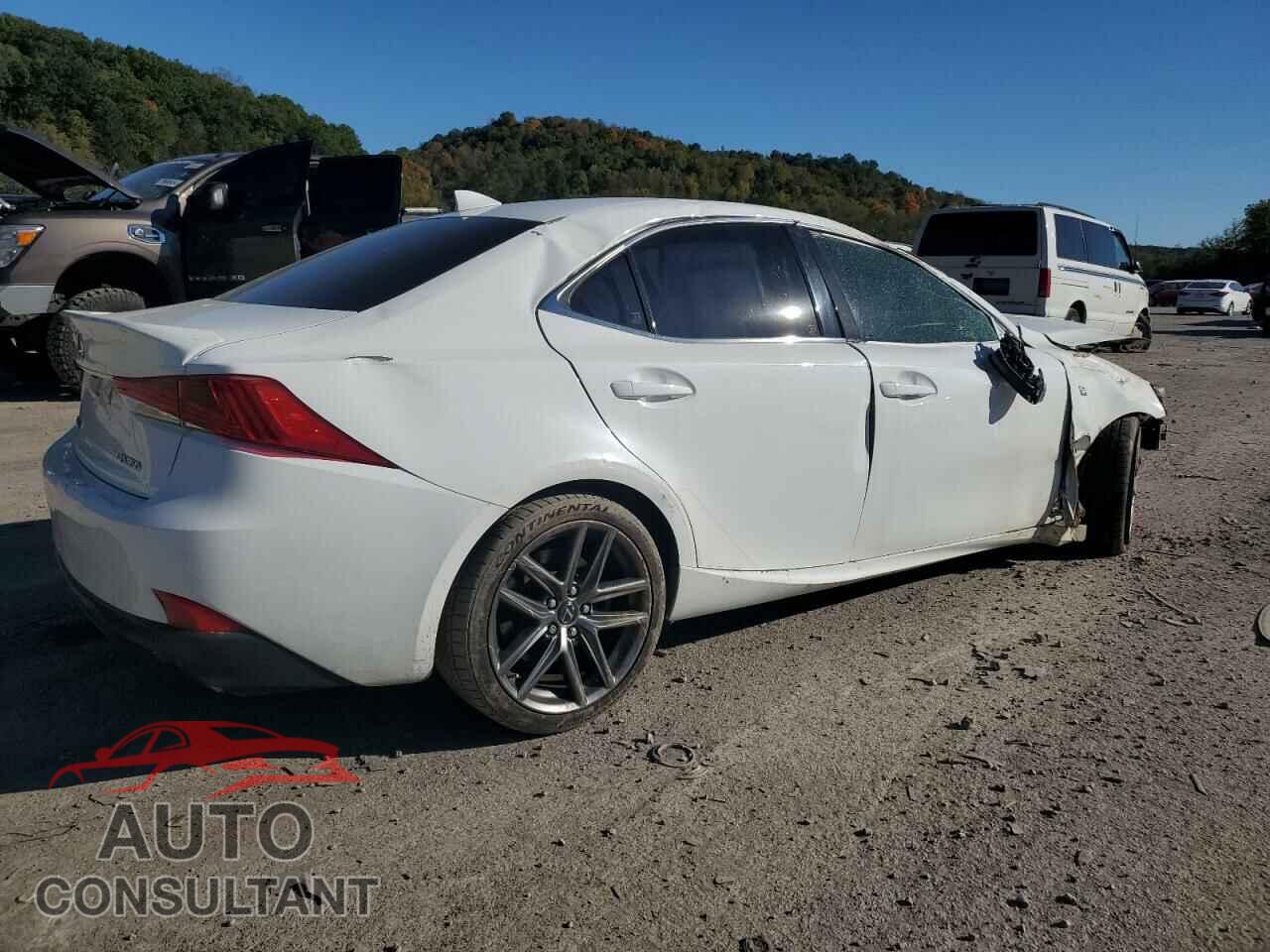 LEXUS IS 2017 - JTHCE1D29H5013858