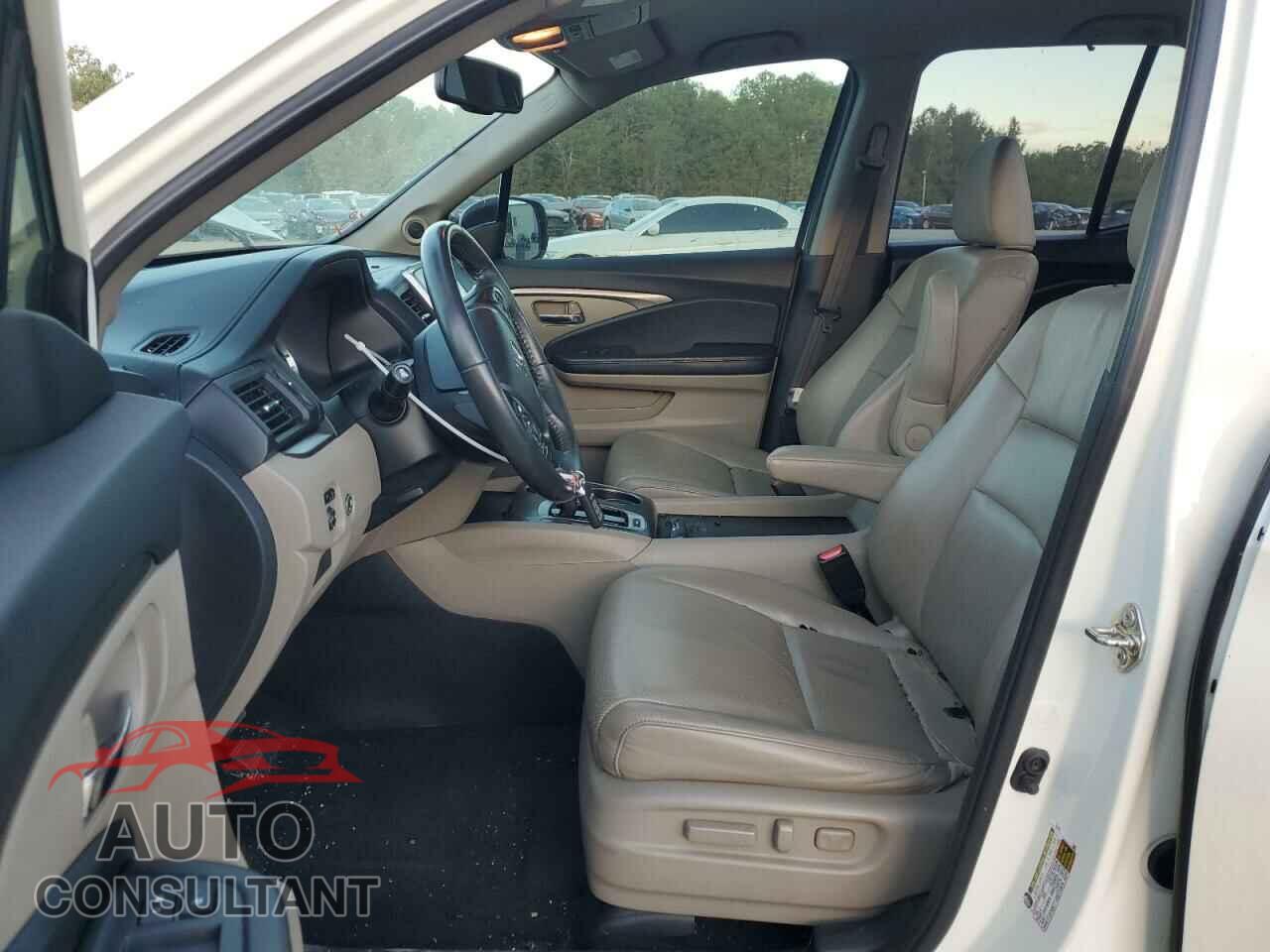 HONDA RIDGELINE 2017 - 5FPYK2F63HB008764