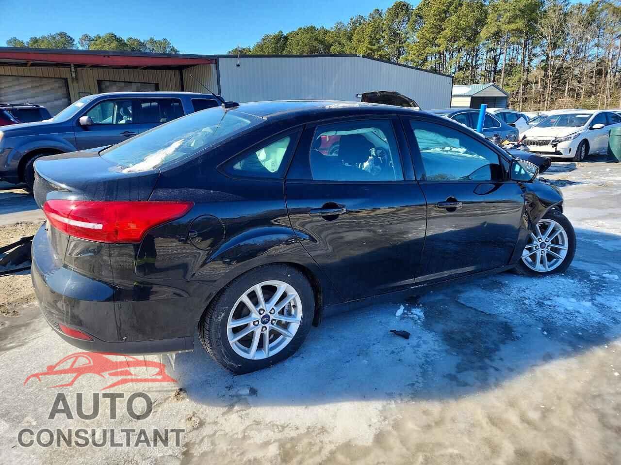 FORD FOCUS 2015 - 1FADP3F2XFL295743