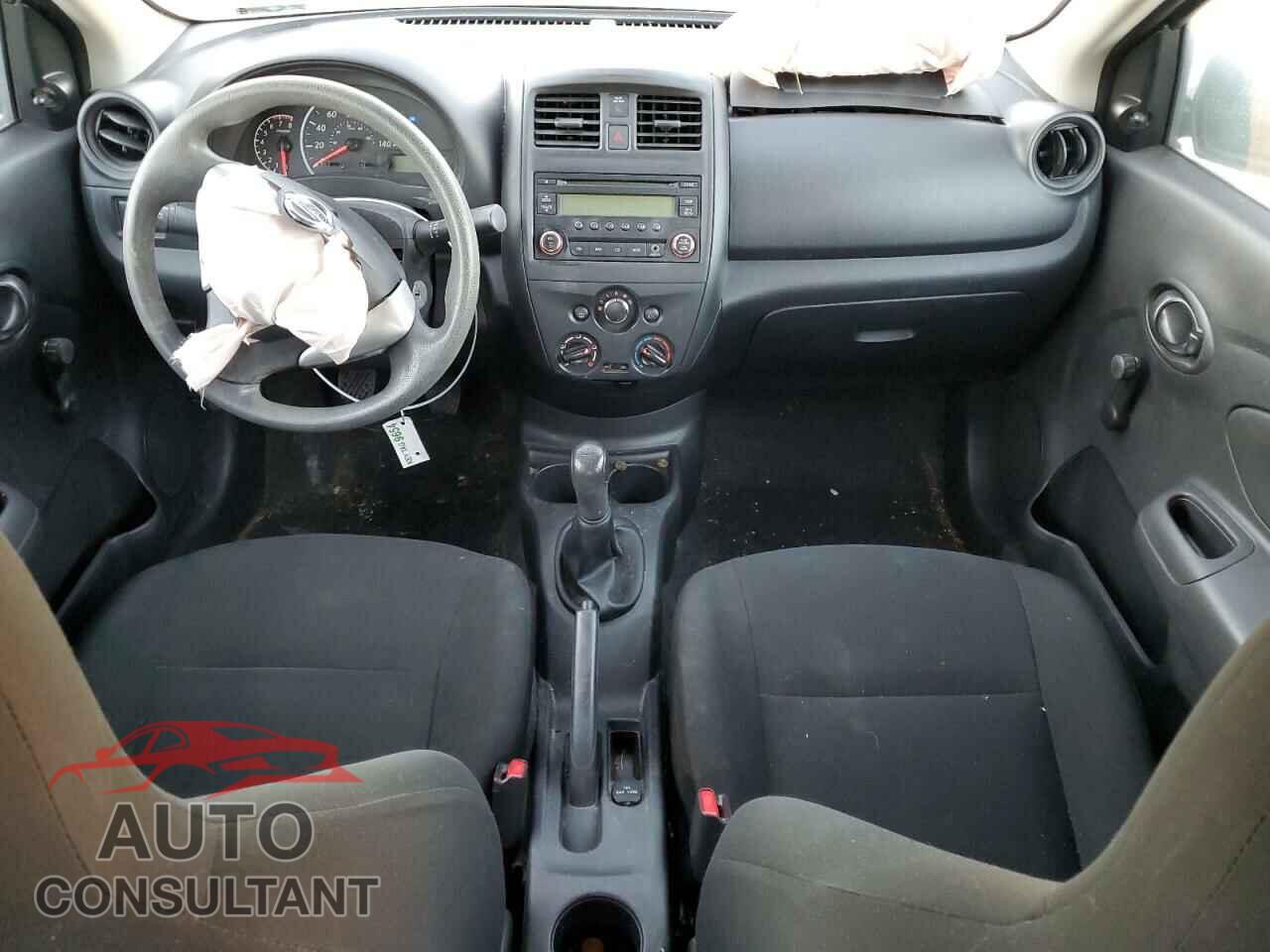 NISSAN VERSA 2015 - 3N1CN7AP1FL823182