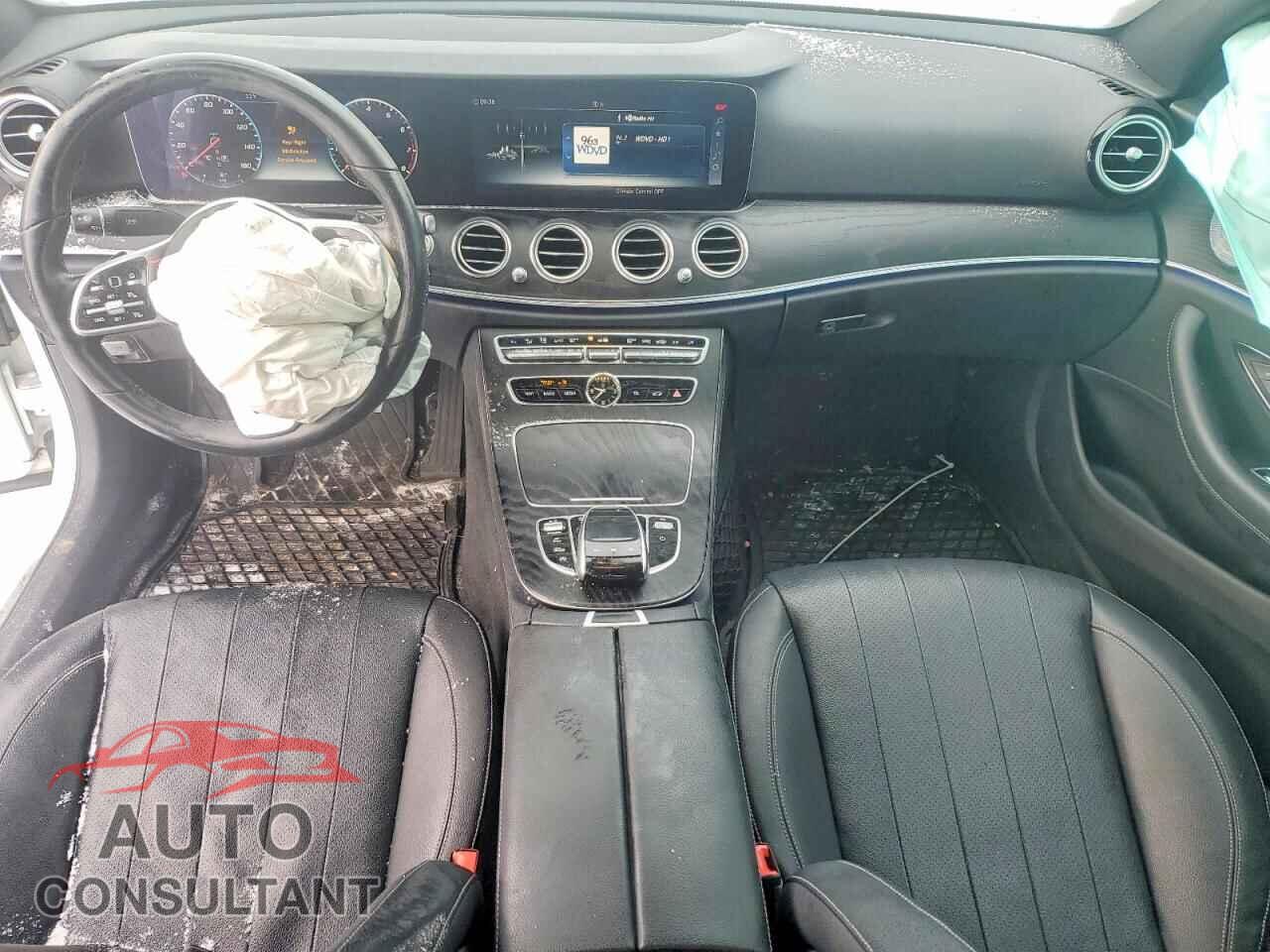 MERCEDES-BENZ E-CLASS 2020 - WDDZF8EB5LA703385