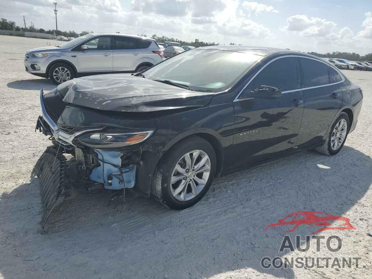 CHEVROLET MALIBU 2021 - 1G1ZD5ST1MF018955