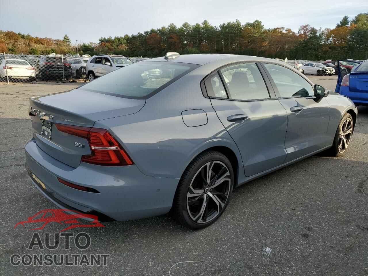 VOLVO S60 PLUS 2023 - 7JRL12TW4PG227149