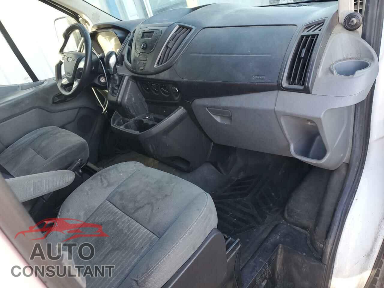 FORD TRANSIT 2016 - 1FTYR1ZM1GKA59657