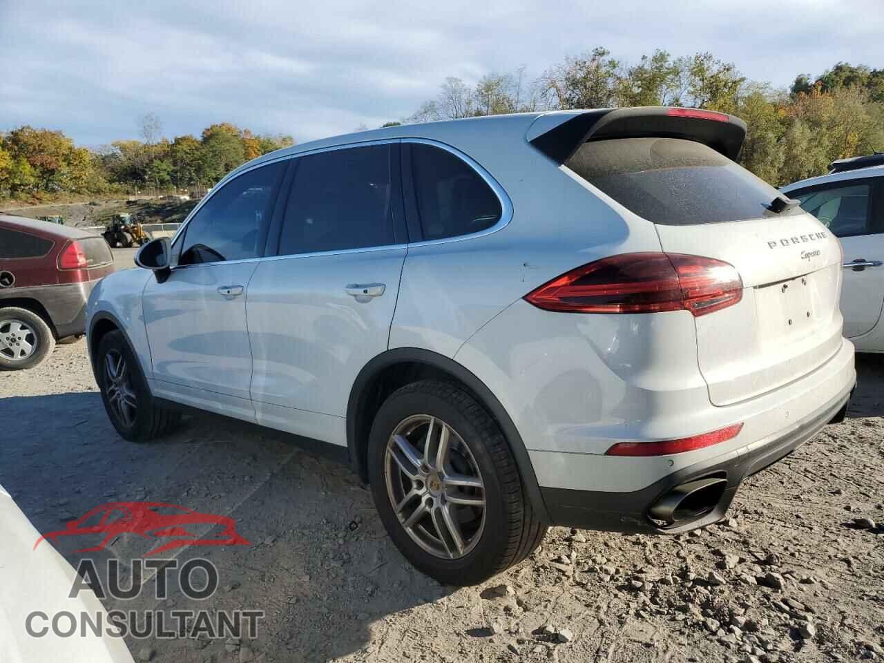PORSCHE CAYENNE 2016 - WP1AA2A22GLA01445