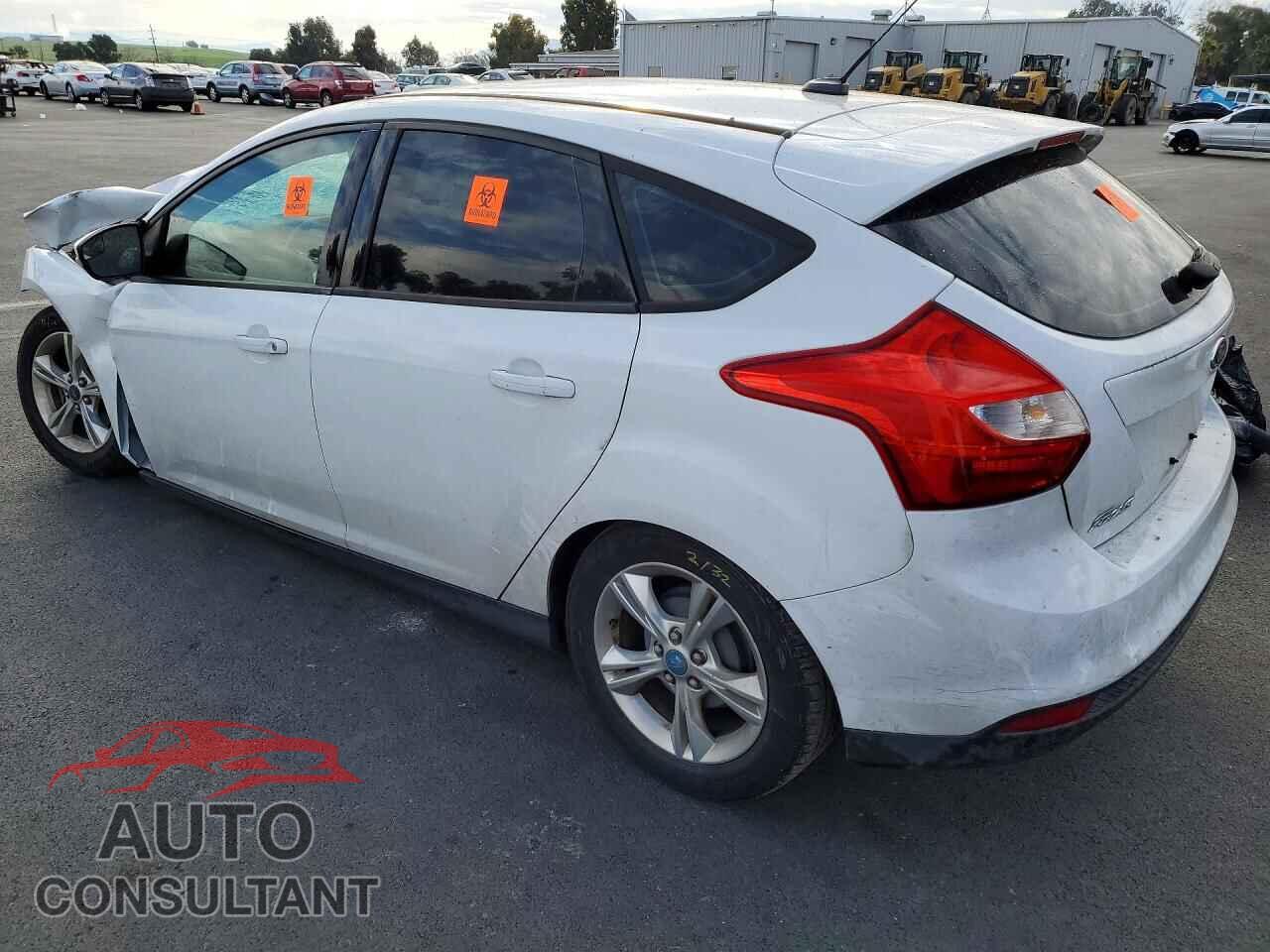 FORD FOCUS 2014 - 1FADP3K28EL118922