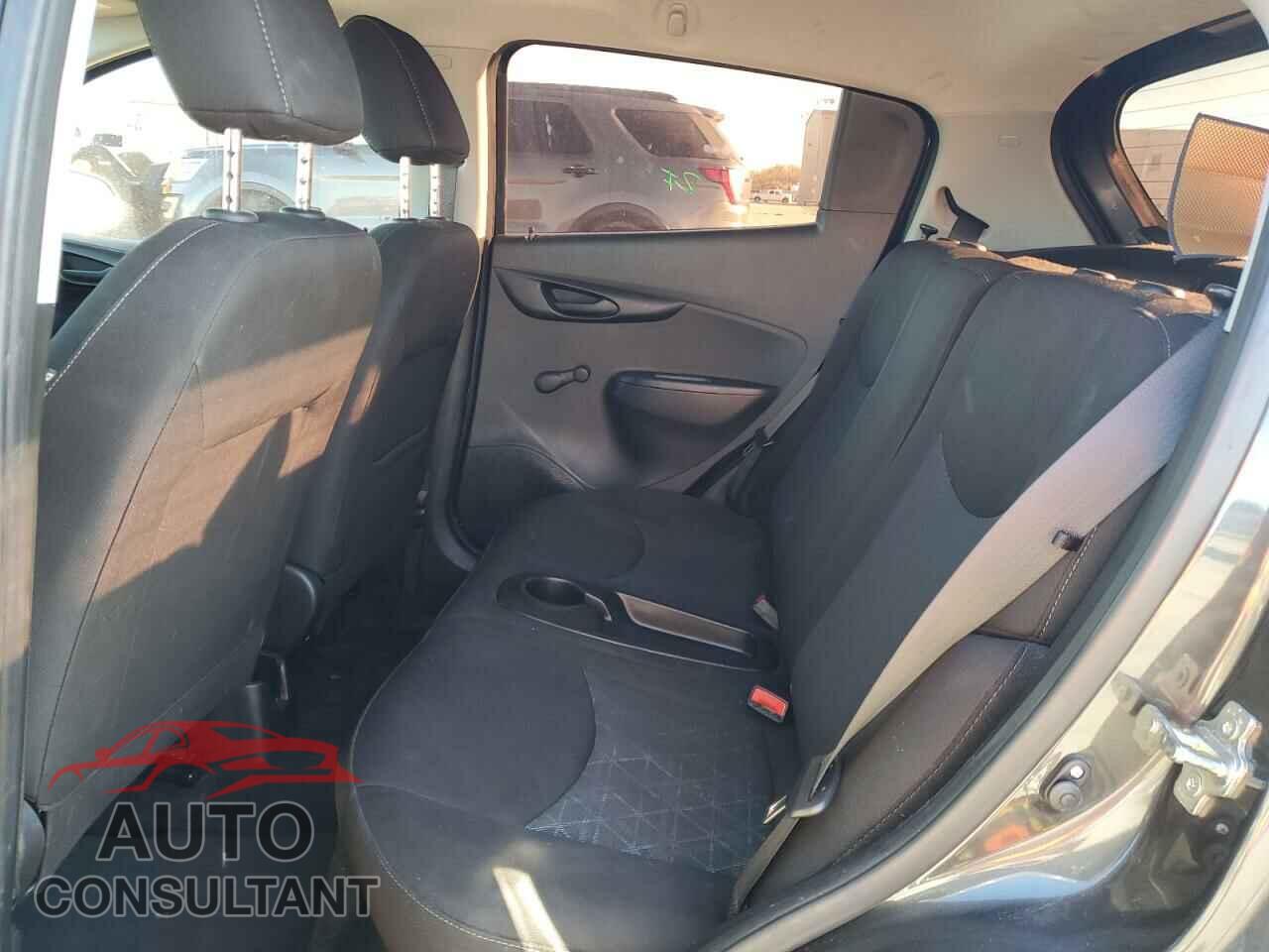 CHEVROLET SPARK 2019 - KL8CB6SA3KC704462