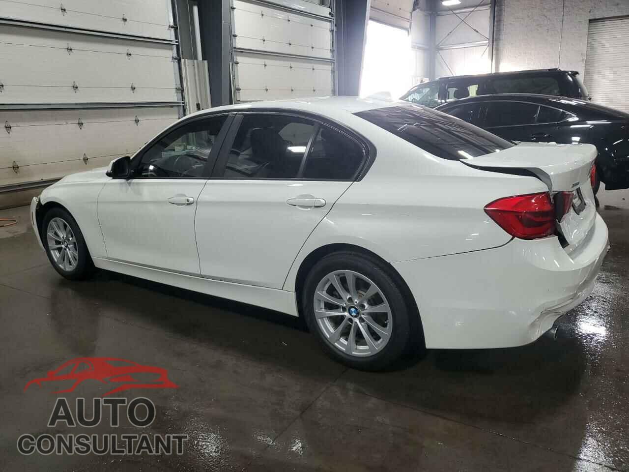 BMW 3 SERIES 2016 - WBA8E5G56GNU21167