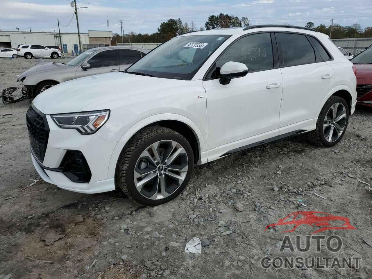 AUDI Q3 2021 - WA1EECF39M1144702