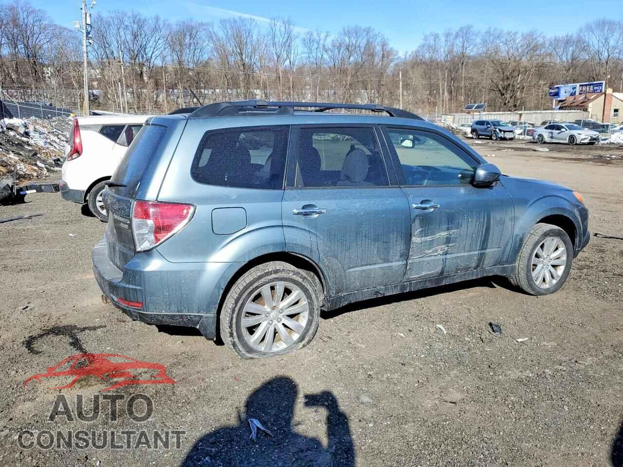 SUBARU FORESTER 2013 - JF2SHADC8DH437880