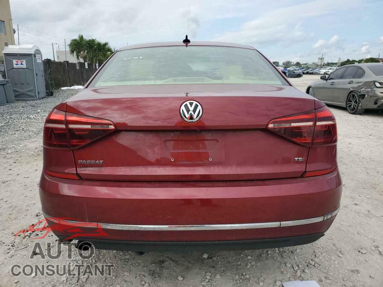 VOLKSWAGEN PASSAT 2019 - 1VWLA7A34KC007740