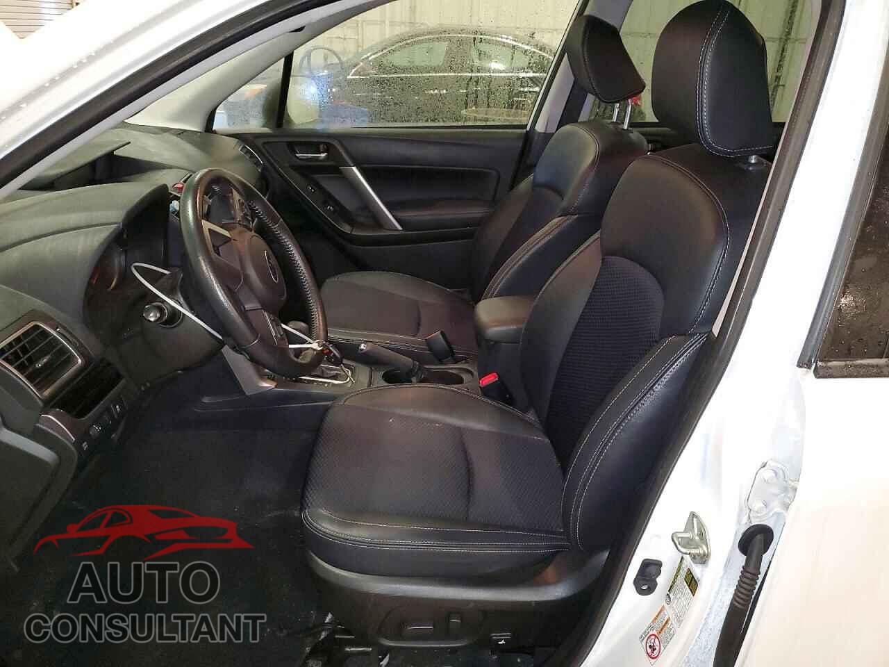 SUBARU FORESTER 2018 - JF2SJAEC9JH485791