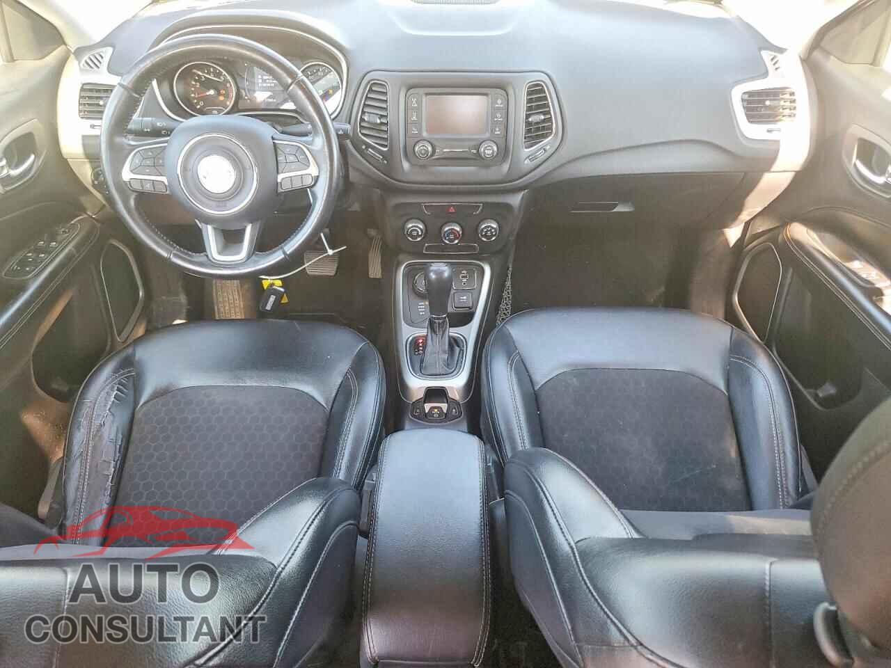 JEEP COMPASS 2017 - 3C4NJDBB7HT618780