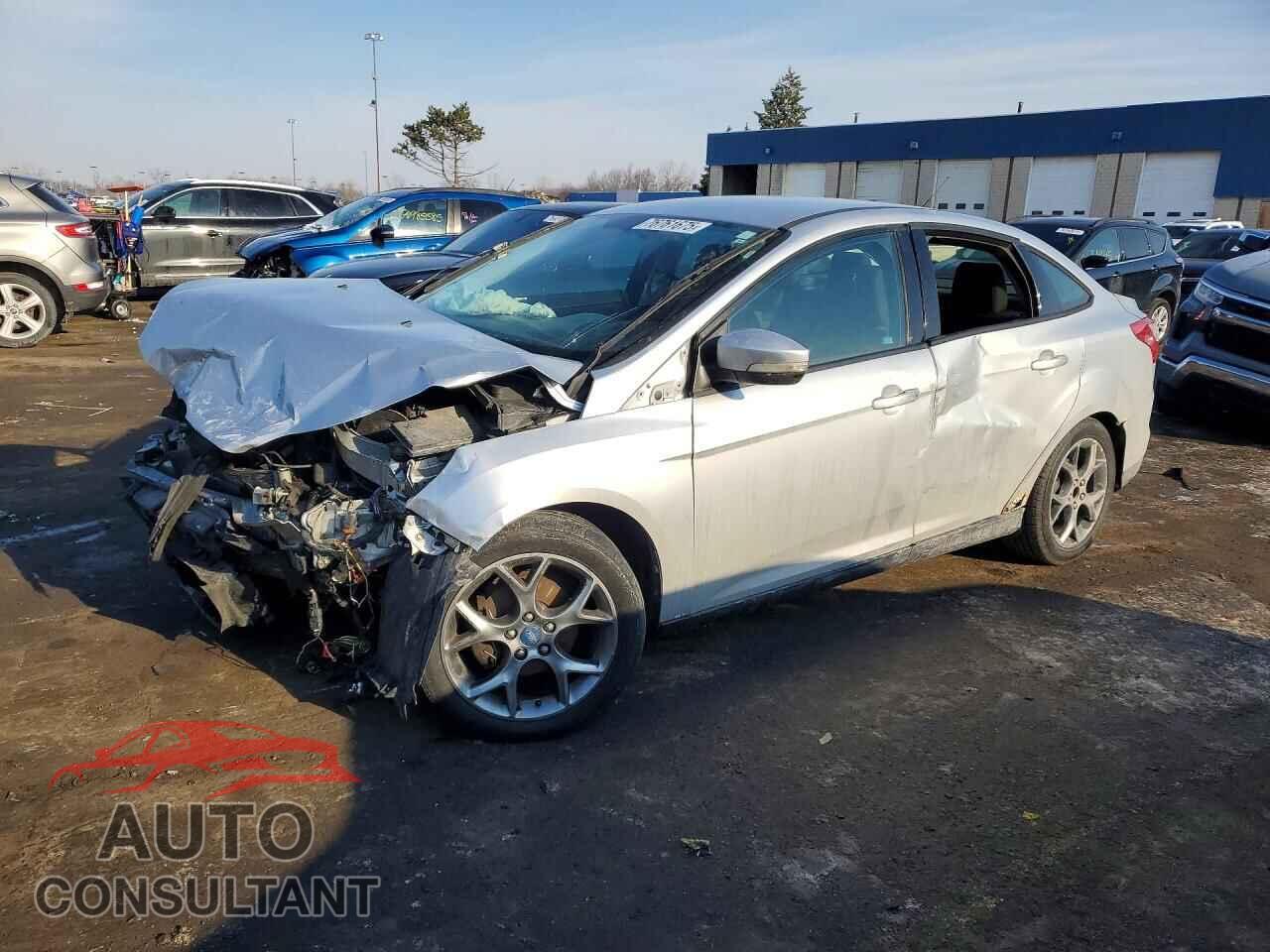 FORD FOCUS 2012 - 1FAHP3F23CL448525