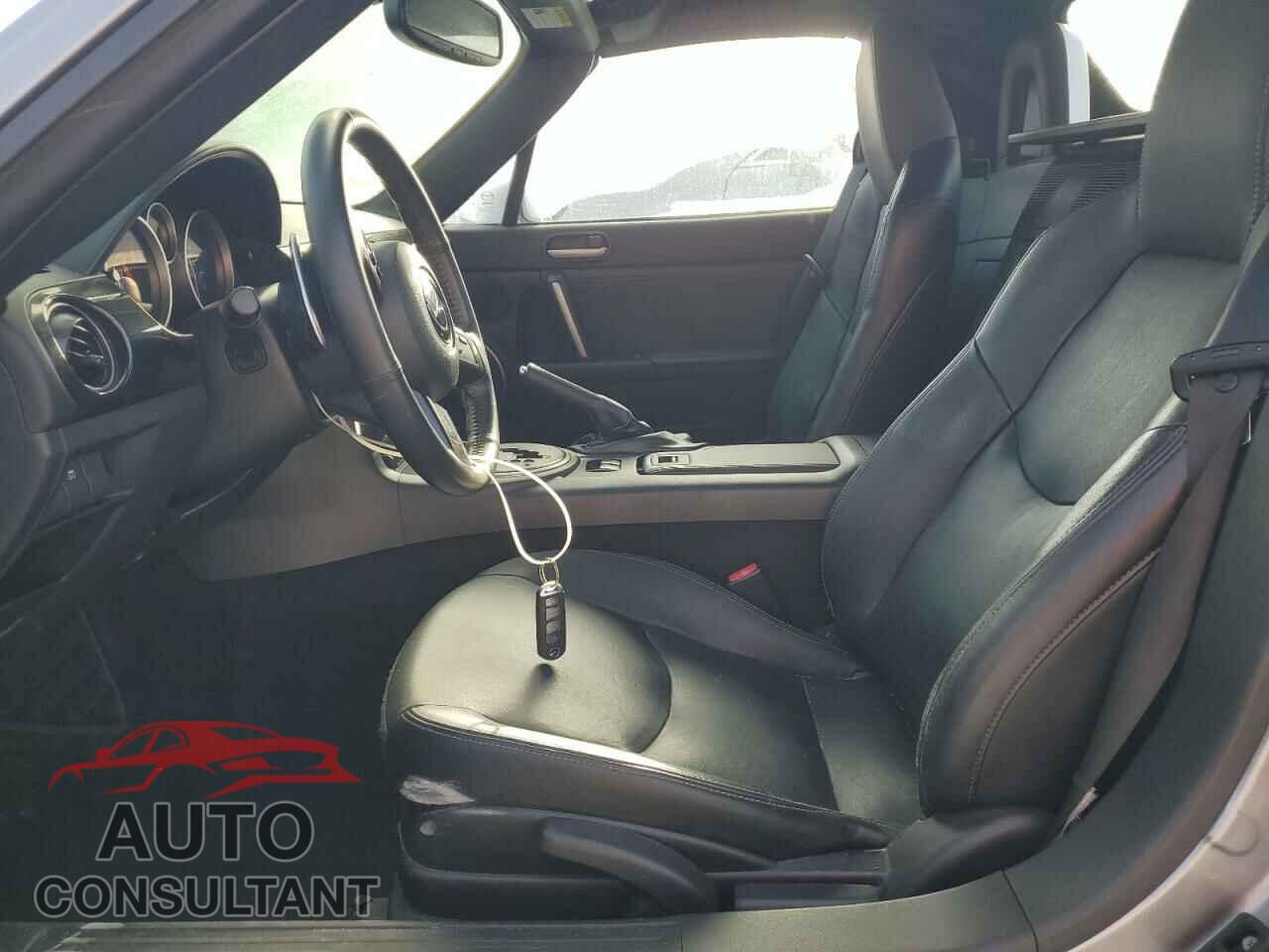 MAZDA MX5 2015 - JM1NC2PFXF0241933