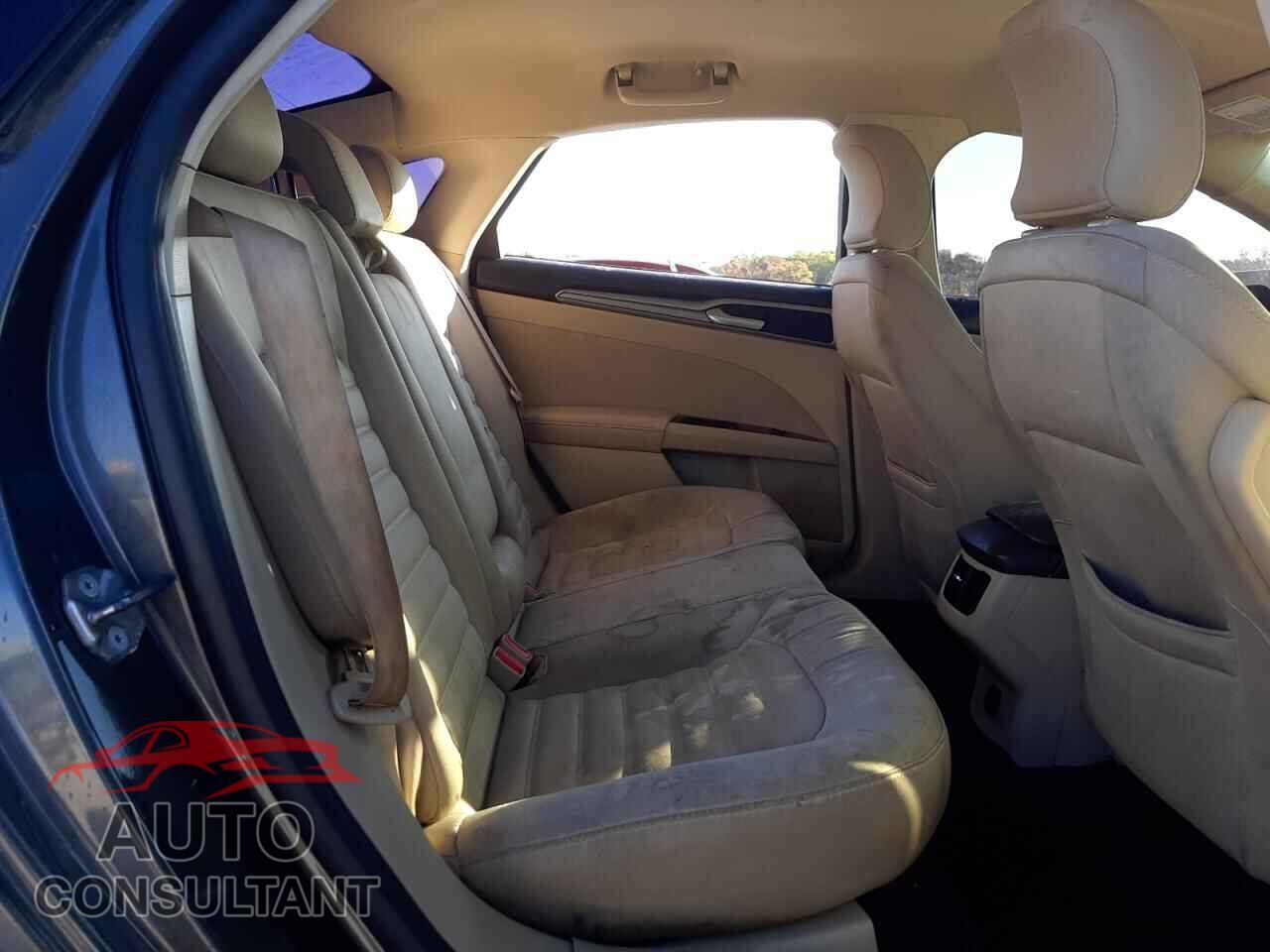 FORD FUSION 2015 - 3FA6P0HDXFR209130