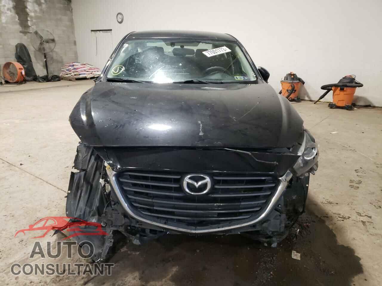MAZDA 3 2017 - 3MZBN1U71HM107720