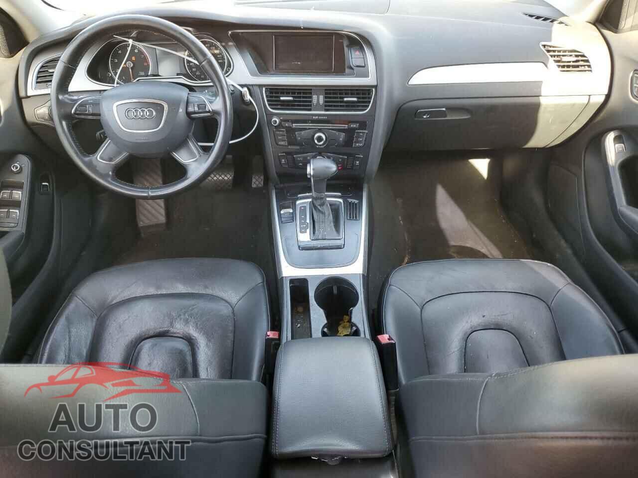 AUDI A4 2013 - WAUAFAFL3DA055128