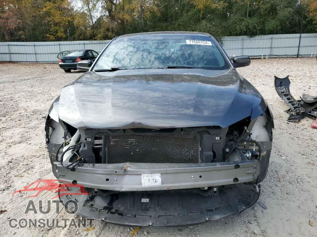 FORD TAURUS 2017 - 1FAHP2E81HG125042