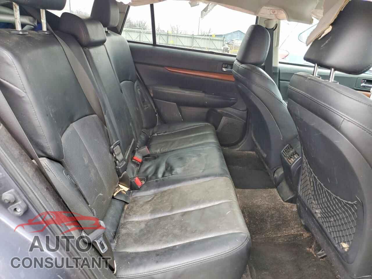 SUBARU OUTBACK 2014 - 4S4BRBLC2E3214604