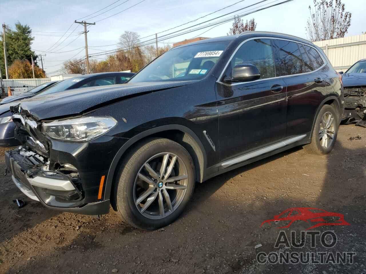 BMW X3 2018 - 5UXTR9C57JLD74329