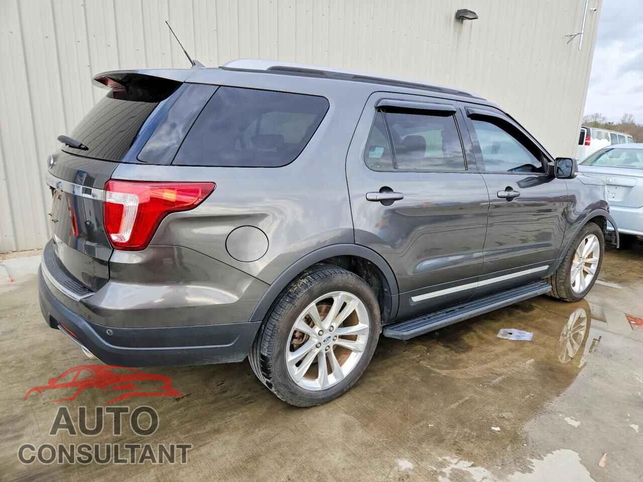 FORD EXPLORER 2018 - 1FM5K7D8XJGB84540