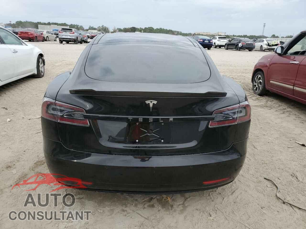 TESLA MODEL S 2016 - 5YJSA1E29GF151307