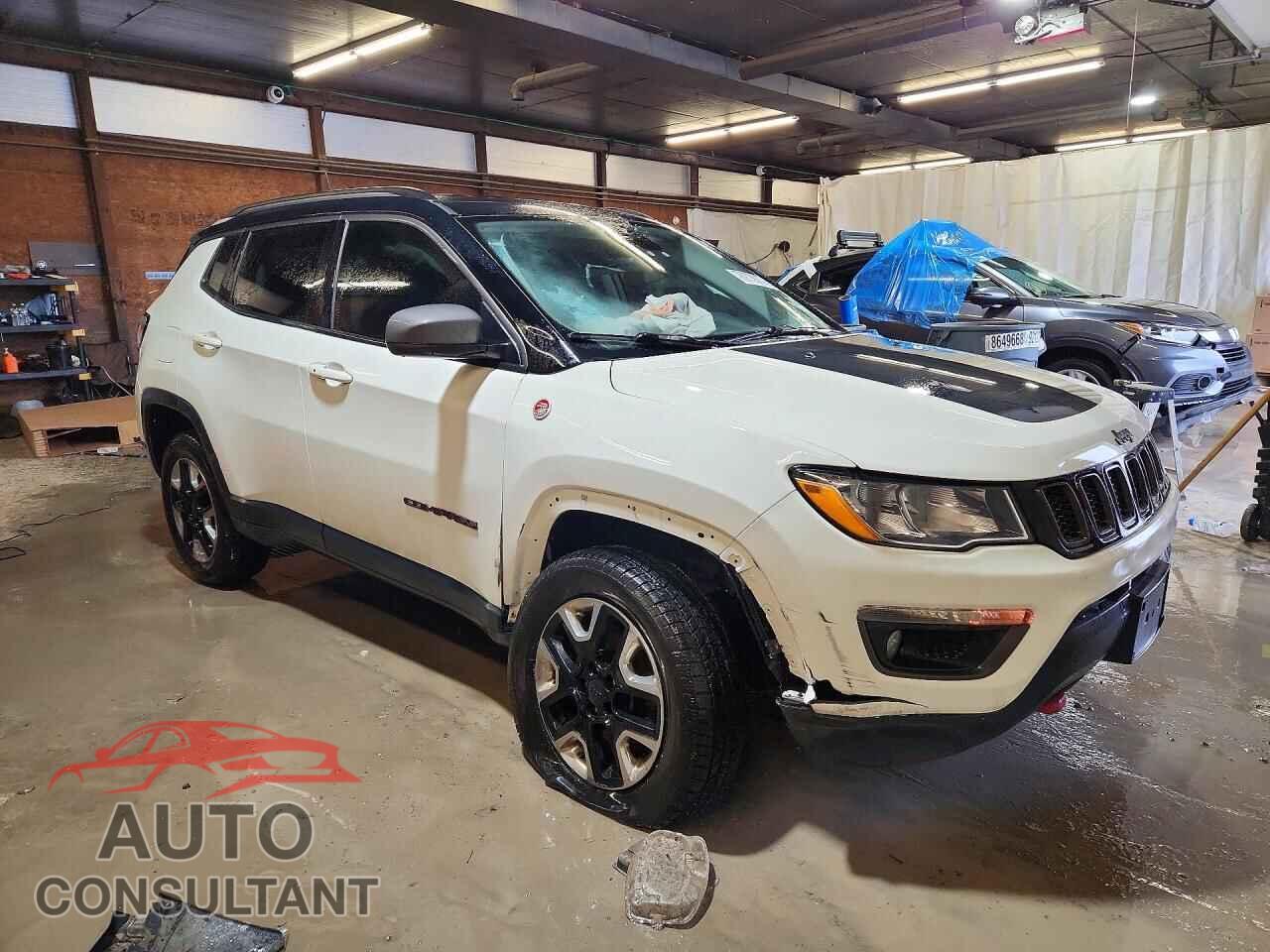 JEEP COMPASS 2018 - 3C4NJDDB0JT130581
