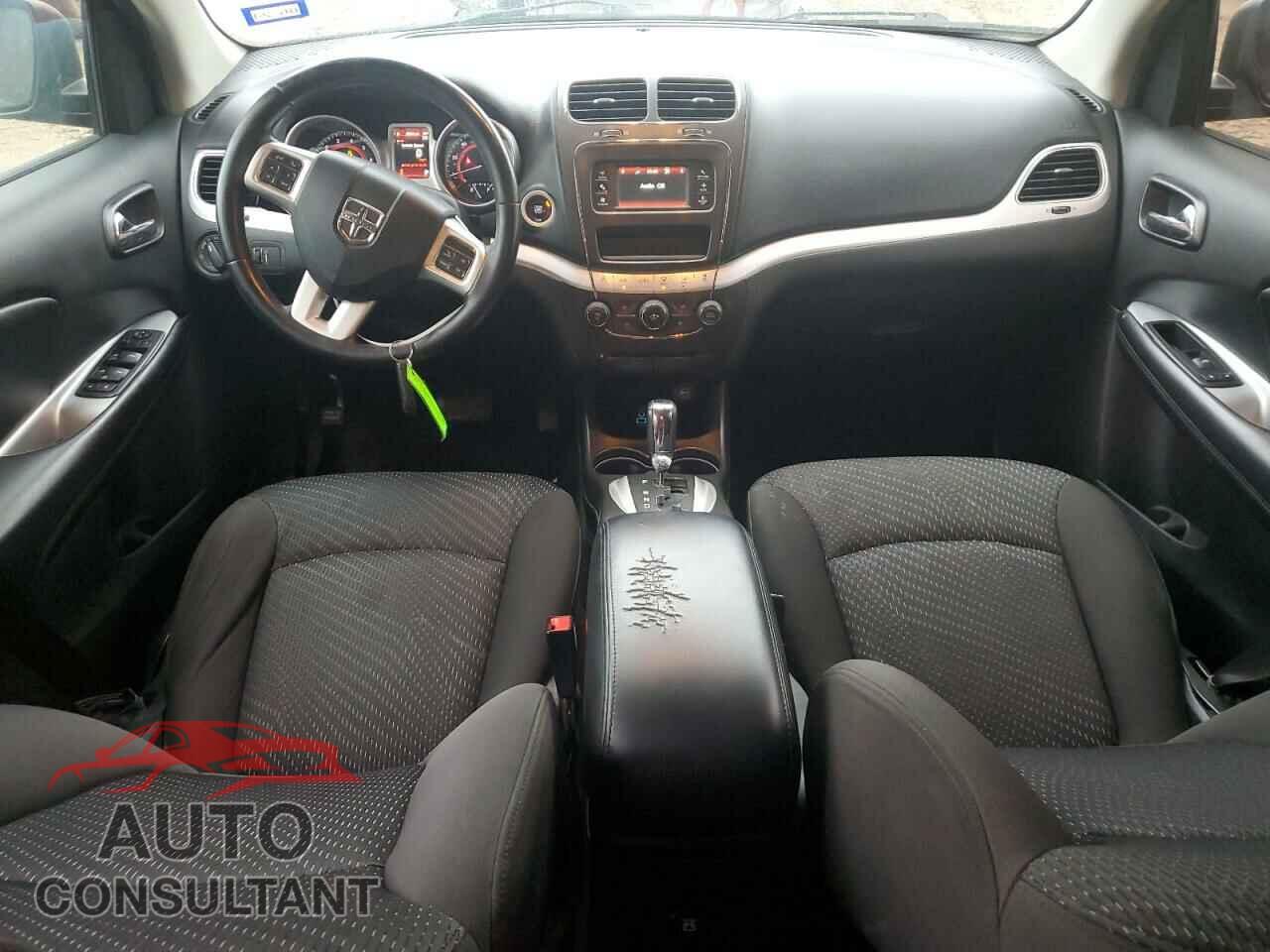 DODGE JOURNEY 2018 - 3C4PDCAB0JT352651