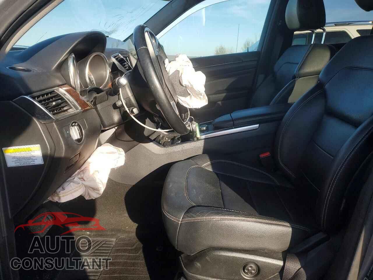 MERCEDES-BENZ M-CLASS 2012 - 4JGDA5HB5CA036665