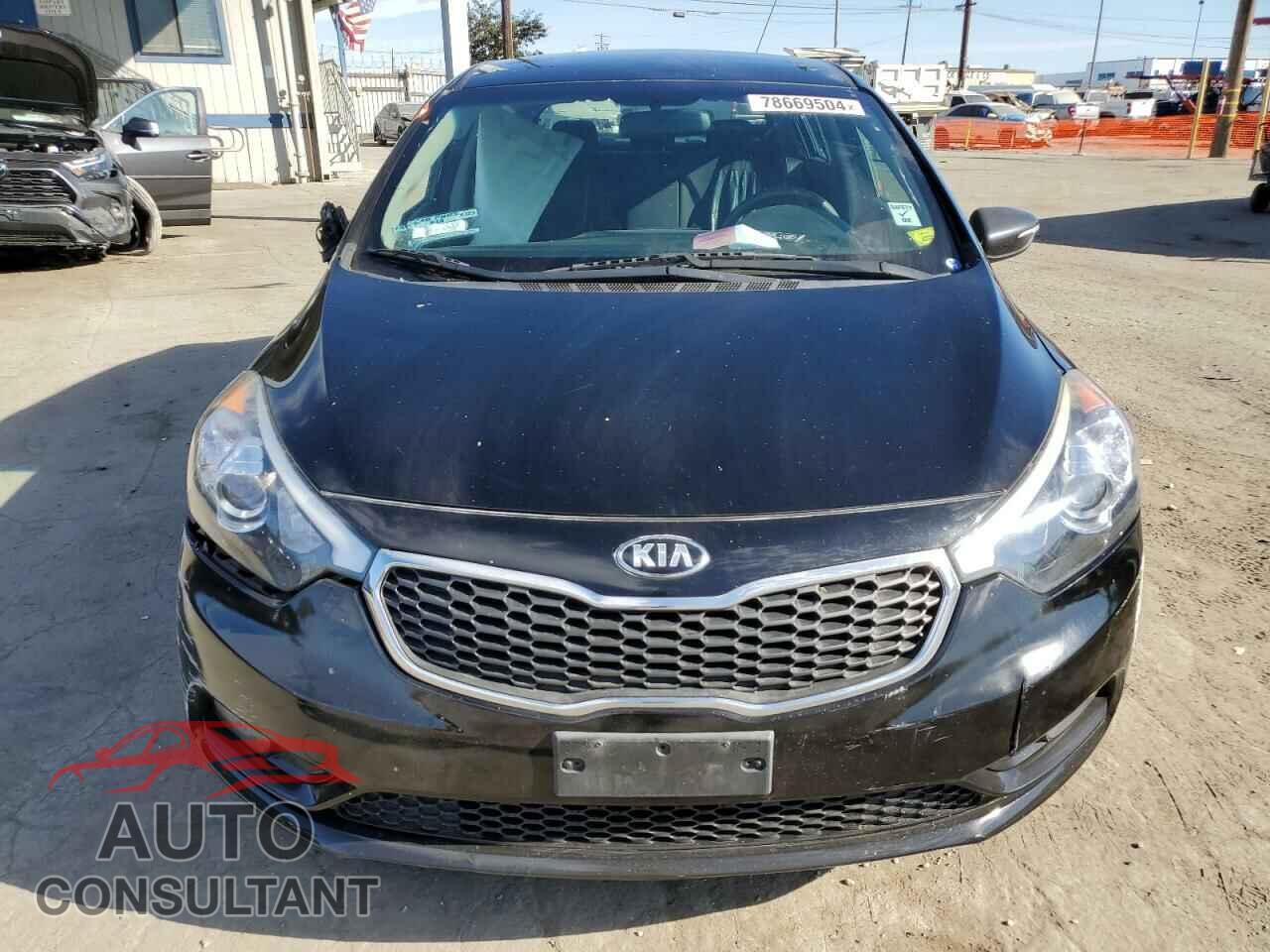 KIA FORTE 2016 - KNAFK5A83G5597659