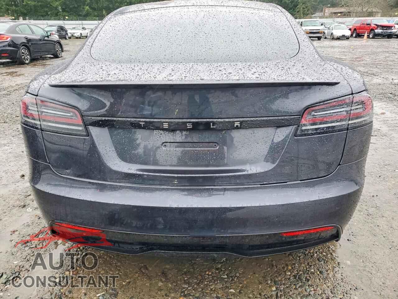 TESLA MODEL S 2024 - 5YJSA1E57RF540962