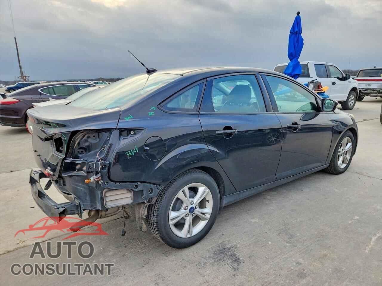 FORD FOCUS 2014 - 1FADP3F2XEL196726