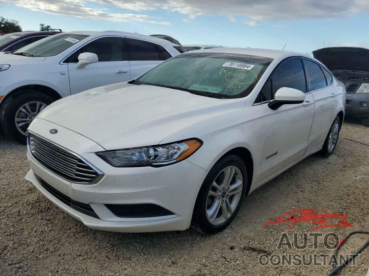 FORD FUSION 2018 - 3FA6P0LU5JR210492