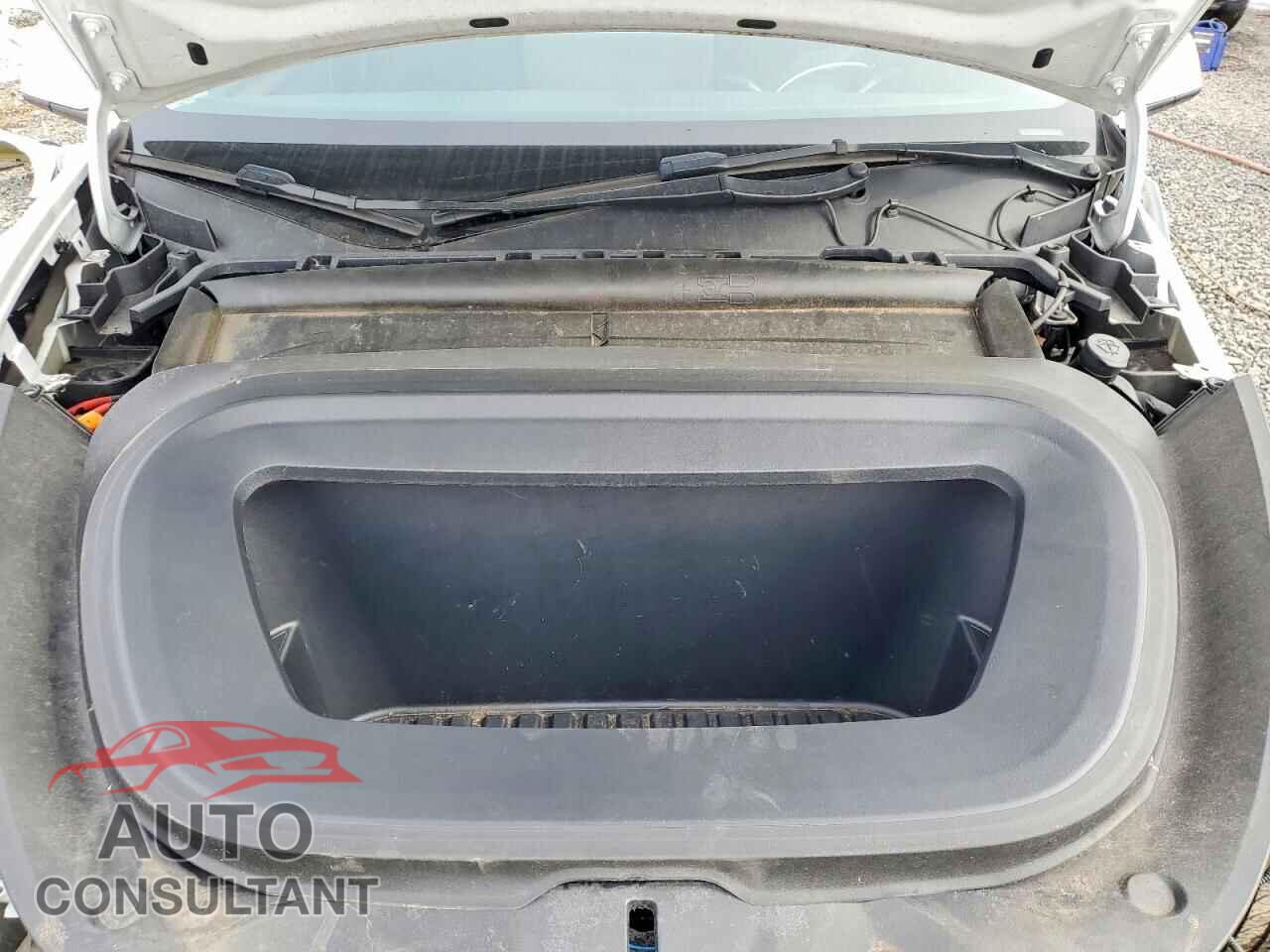 TESLA MODEL Y 2023 - 7SAYGDEE7PF685638