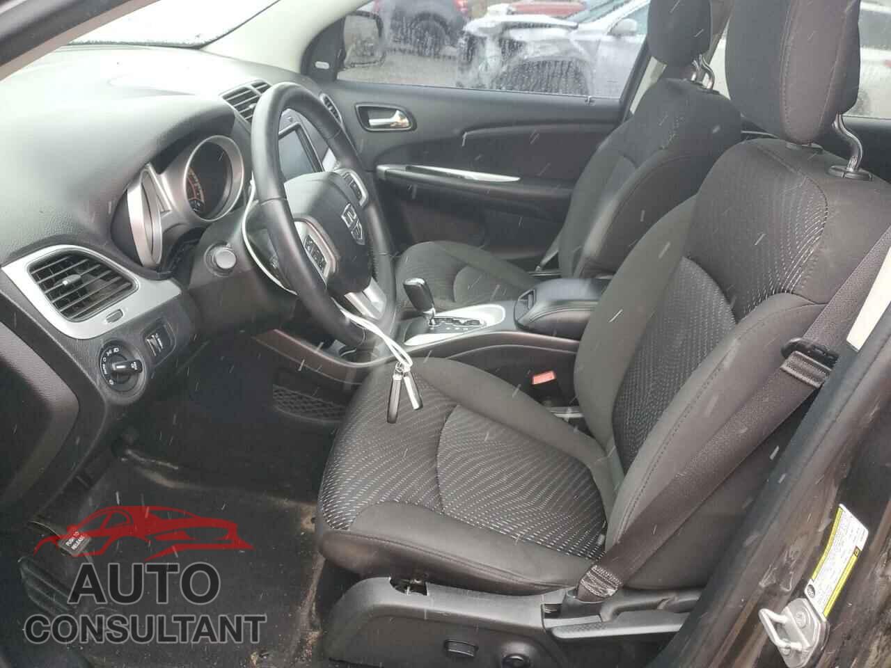 DODGE JOURNEY 2017 - 3C4PDCCG6HT614692