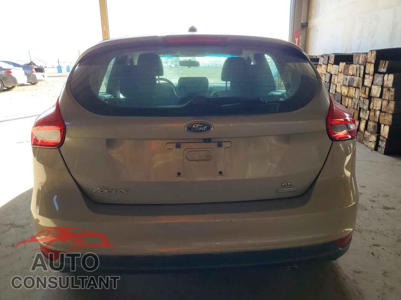 FORD FOCUS 2015 - 1FADP3KE1FL375500