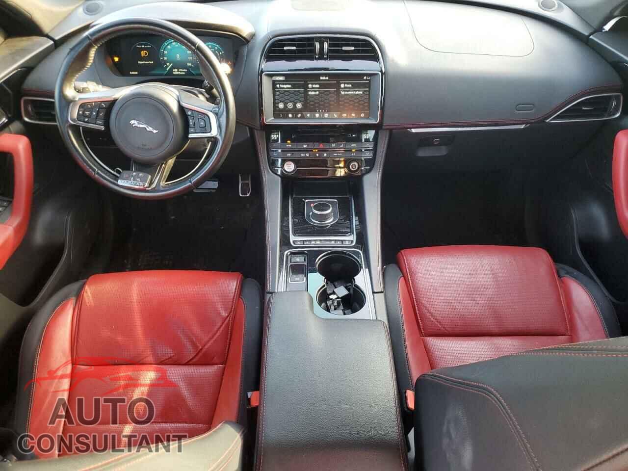 JAGUAR F-PACE 2017 - SADCL2BV0HA892012