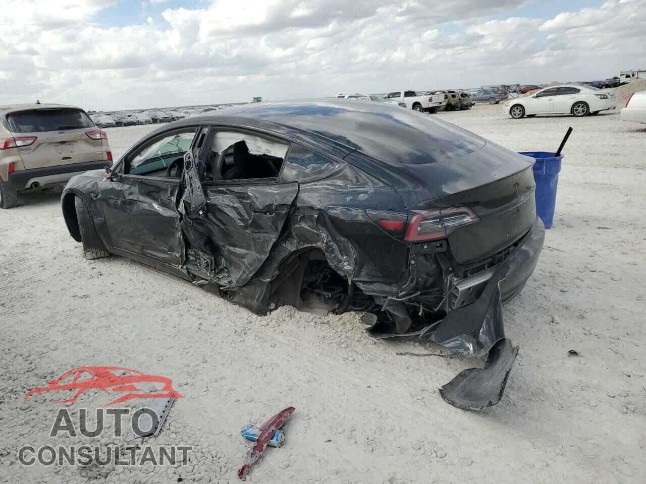TESLA MODEL 3 2018 - 5YJ3E1EB7JF113476