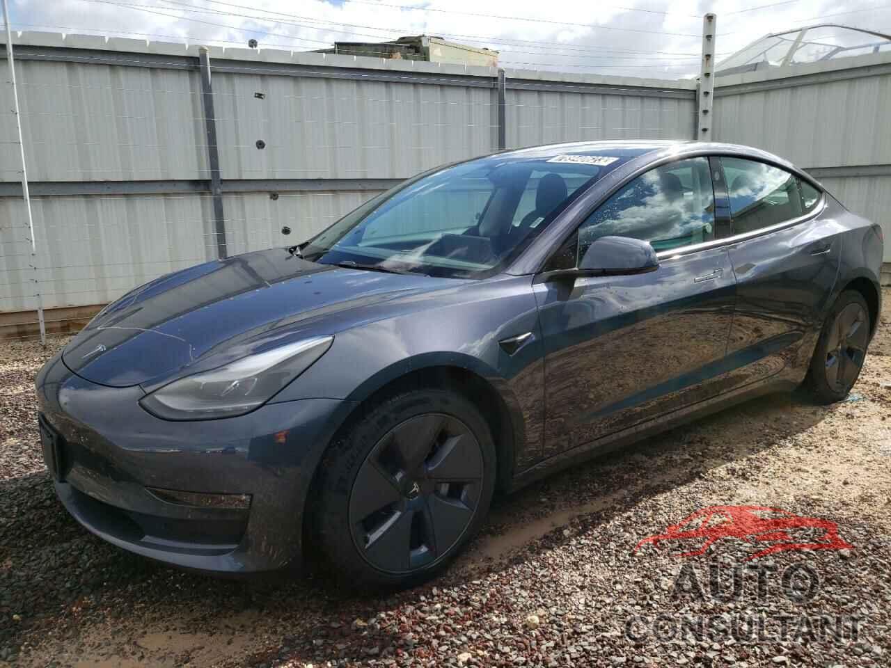 TESLA MODEL 3 2022 - 5YJ3E1EB0NF249471