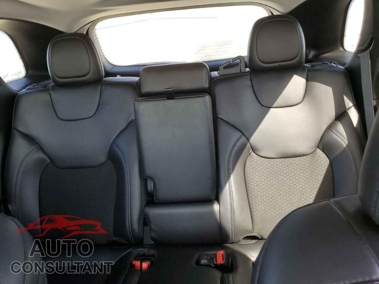 JEEP GRAND CHER 2020 - 1C4PJLLB1LD580737