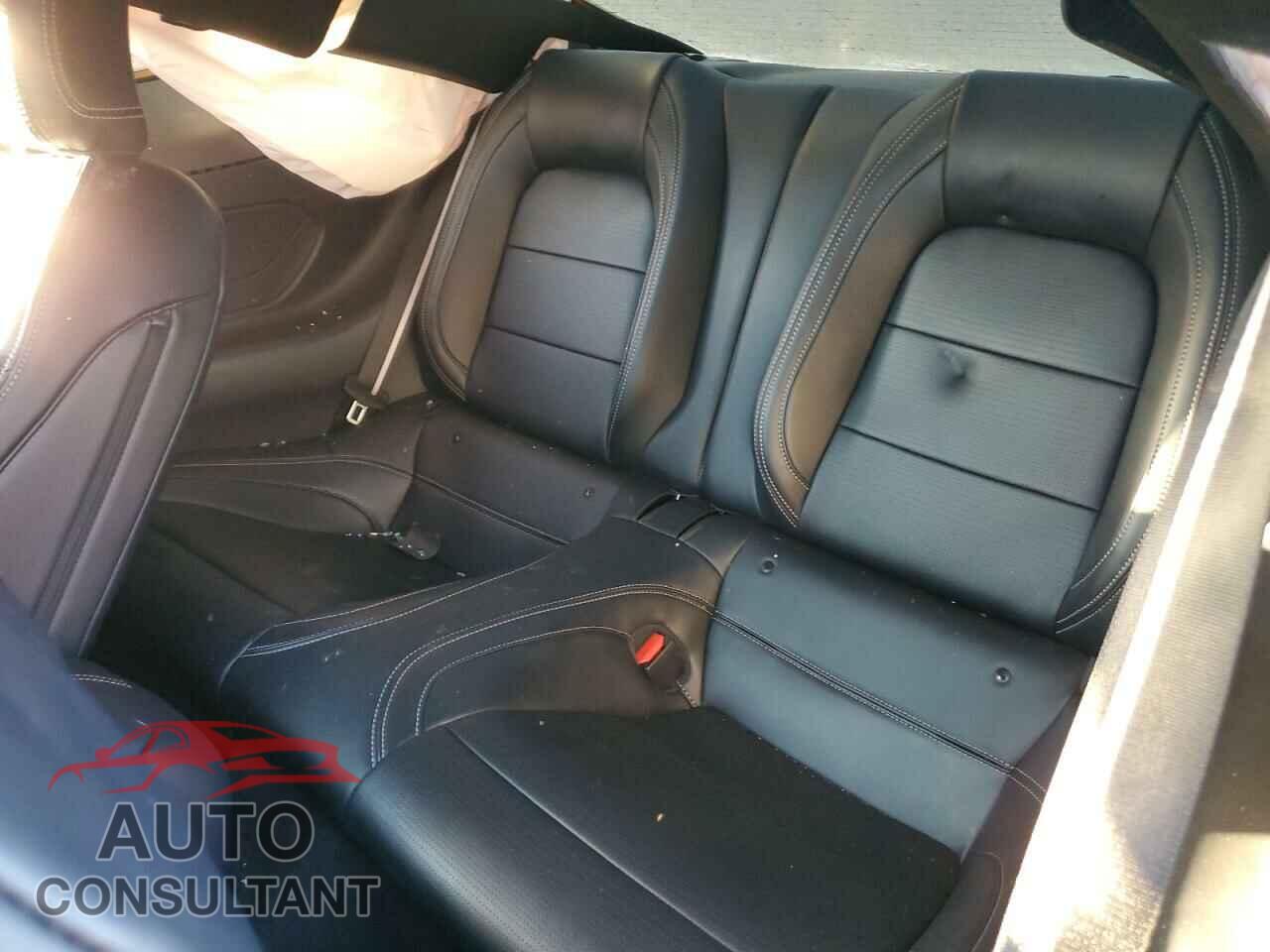 FORD MUSTANG 2024 - 1FA6P8CF0R5409898